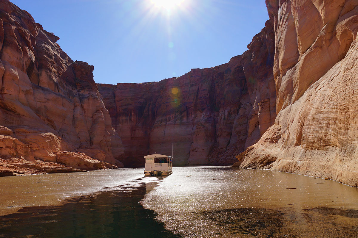 antelope canyon boat tours services